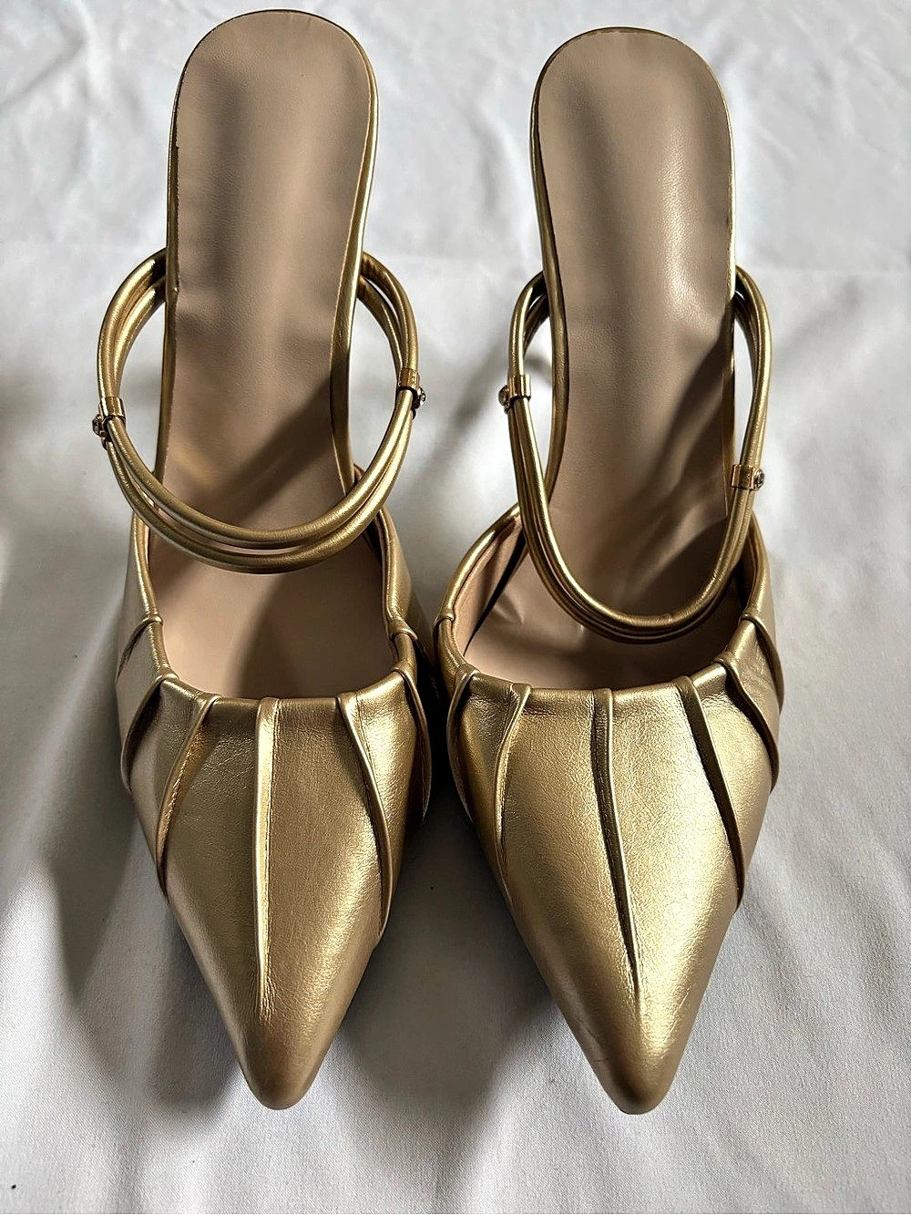 Pointed-Toe Gold Heels Size 9